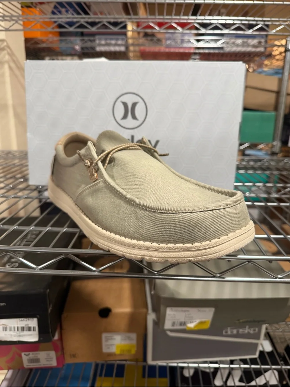 Hurley Men’s Nesota Slip On Boat Shoes Tan Bungee Lace Size 13 M US